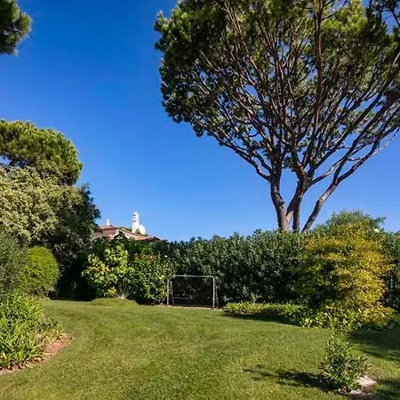 Sleeps 10 Pool Air Con Wifi * Ludo