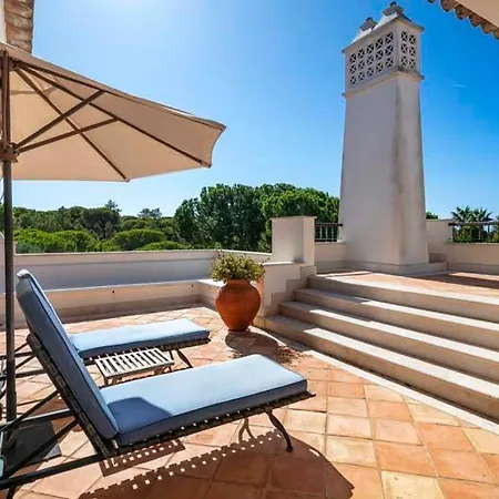 Sleeps 10 Pool Air Con Wifi * Ludo