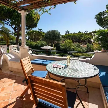 Villa Sleeps 10 Pool Air Con Wifi *